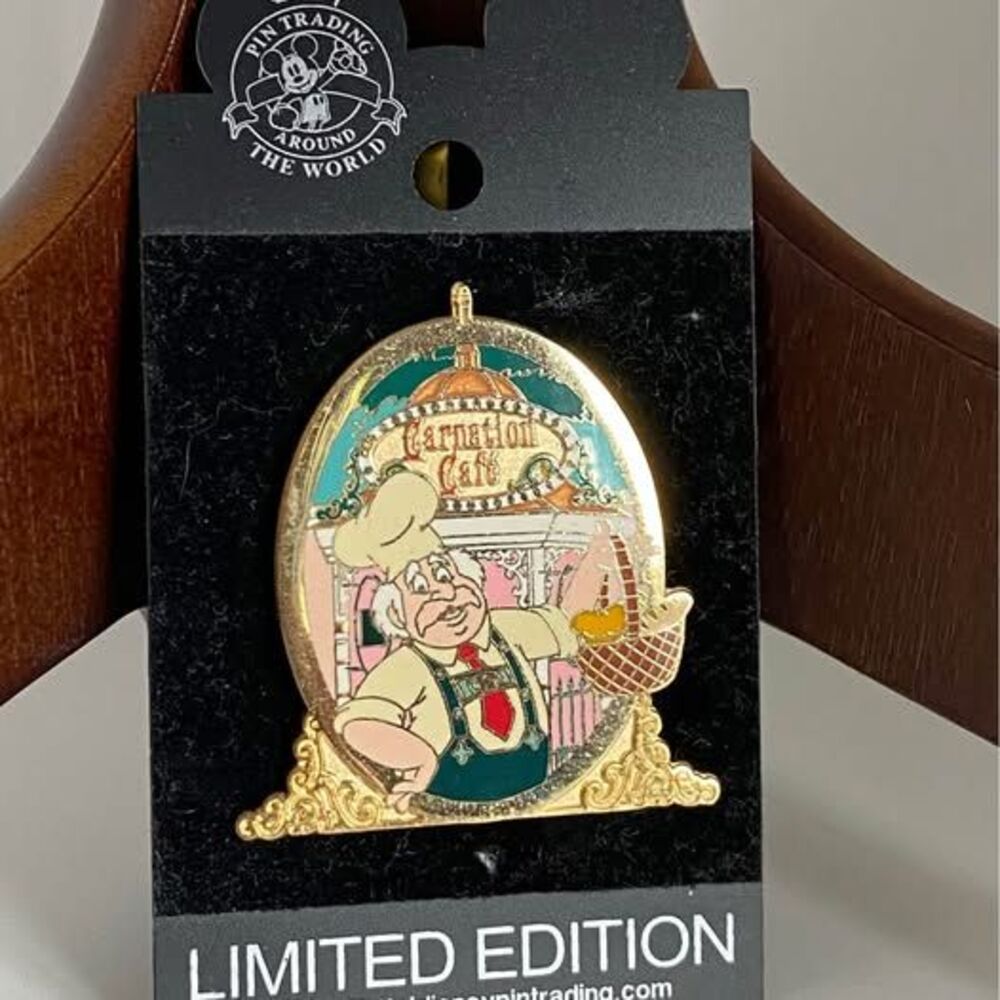 Disney collectable pin